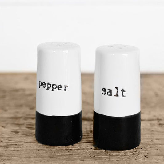 BLACK & WHITE SALT & PEPPER SHAKER