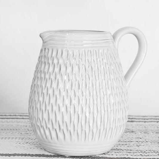 8" PATTERN PITCHER